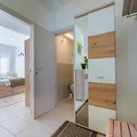 度假居 House Gracijela 法扎纳
