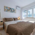 House Gracijela 度假居 *