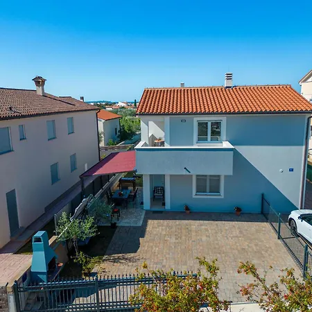 בית נופש House Gracijela *