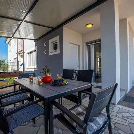 House Gracijela Hébergement de vacances Fažana